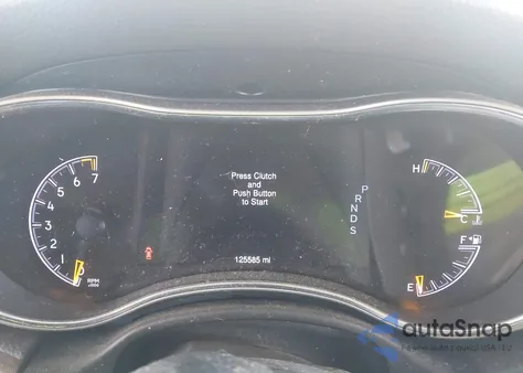 2015 Jeep Grand Cherokee Limited z USA, uszkodzony, nr VIN 1C4RJFBG1FC698756